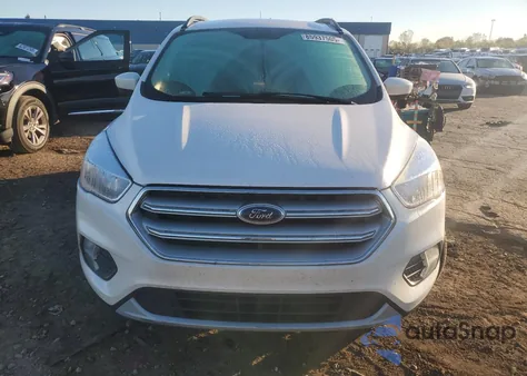 2018 Ford Escape Se из США, поврежденный, VIN 1FMCU9GD4JUD57413